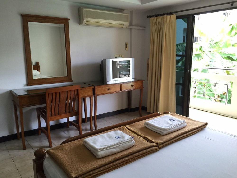 Veerachai Court Chiang Mai Extérieur photo